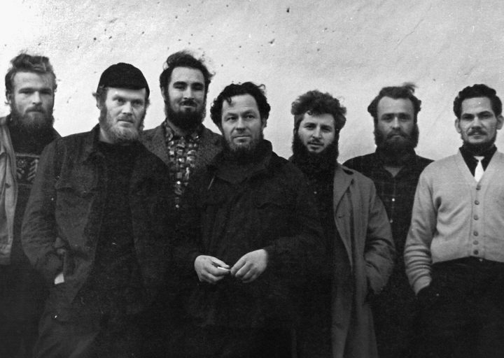 Геологи начала 60-х: Соболь (слева), Воронов, Эрвье, Магденко, Караченцев, Ковальчук, Чекашкин. Фото Литовченко