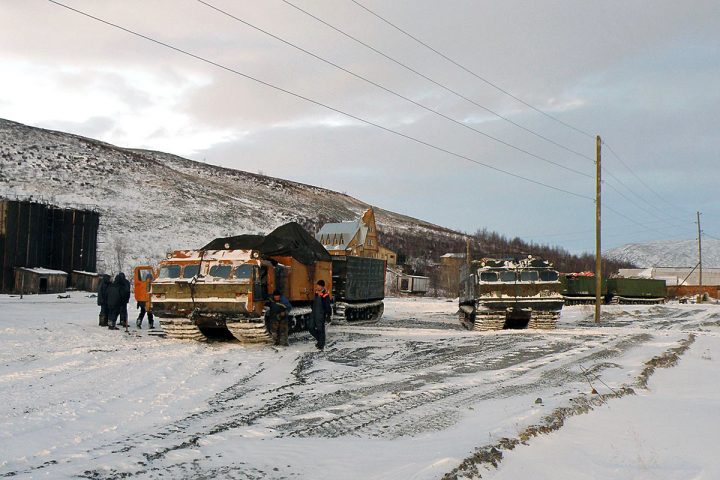 Колонна ДТ-30 «Витязь» на базе «Перевал» в Полярном